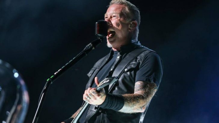 Metallica lights up AT&T Stadium with a righteous trip down memory lane